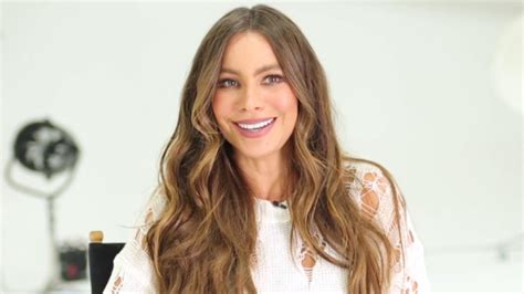 sofia naked|Sofia Vergara Poses Completely Nude for Womens Health,。